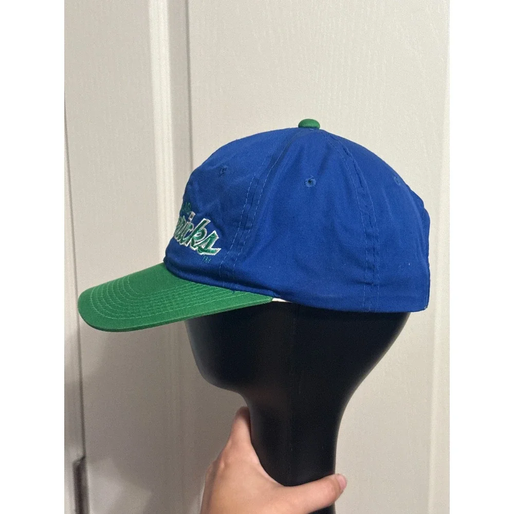 Vintage 90s Dallas Mavericks Snapback Hat Sports Specialties NBA Mavs Cap Retro